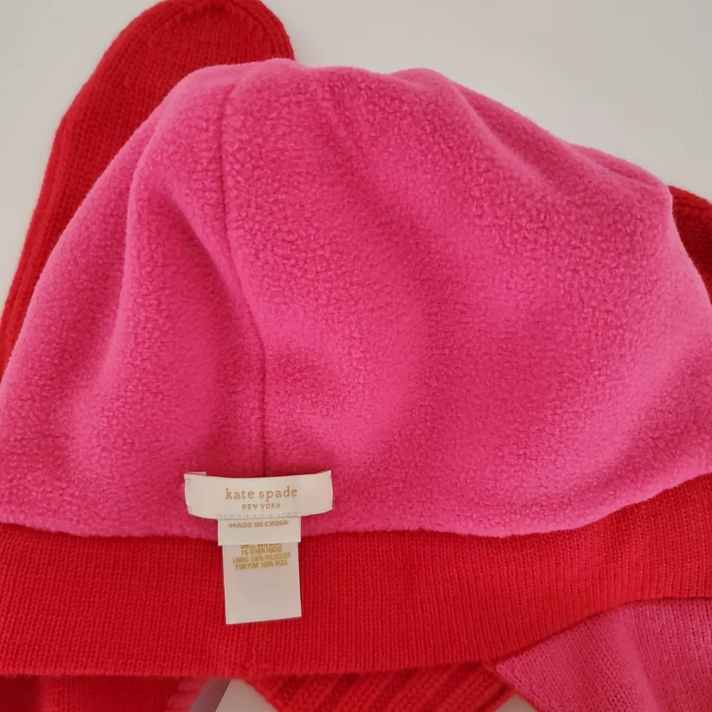 nwt Set of matching kate spade Wool Pom Pom Hat & Hi 5 Mittens